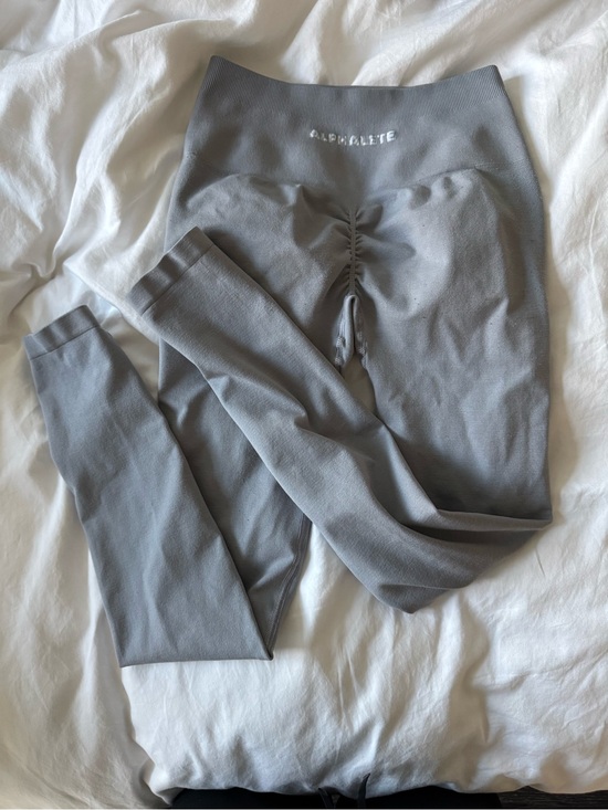 Alphalete Pants - Alphalete Amplify High-Waist Leggings
